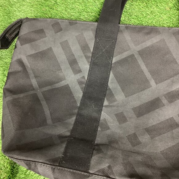 Burberry Fragrances Weekender Duffle Bag Nova Check - Picture 11 of 15